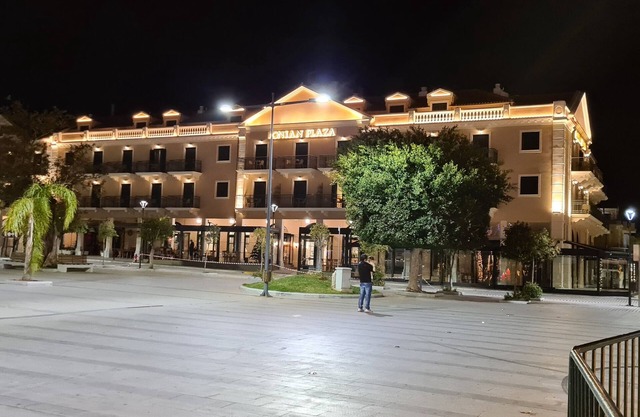 Ionian Plaza Hotel