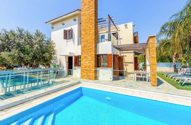 Ionion seaside villa