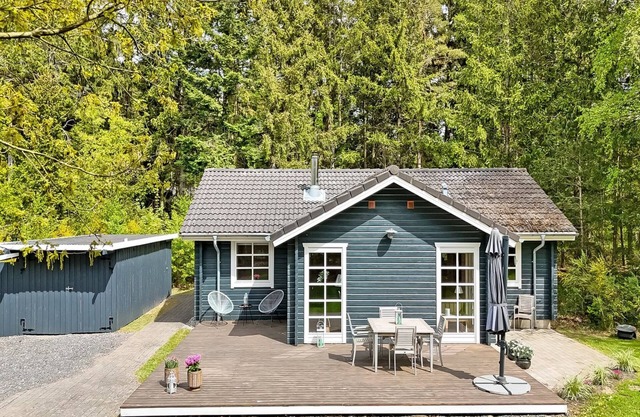 "Iorund" - 9km from the sea by Interhome