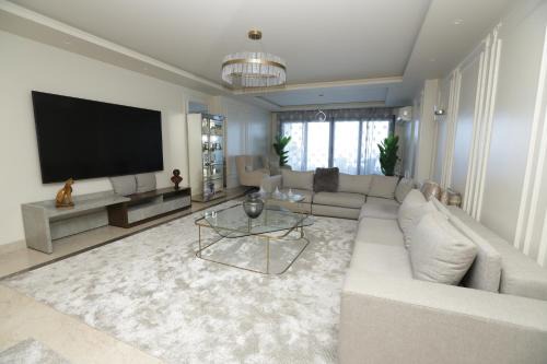 Irama House -Luxury Sea View Apartment in Alexandria