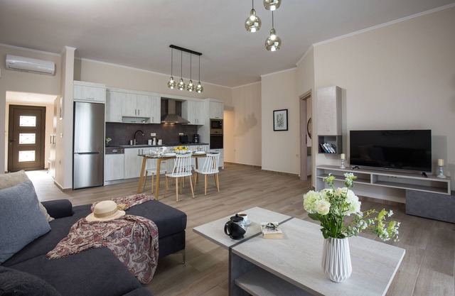 La casa de vacaciones Iris es completamente nueva, equipada con todas las comodidades modernas.