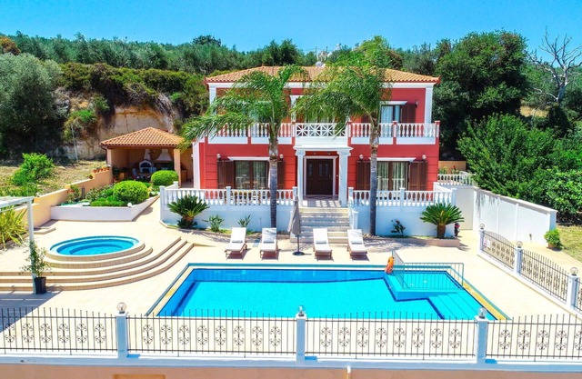 Villa en Polemárchi con 3 habitaciones, capacidad 6