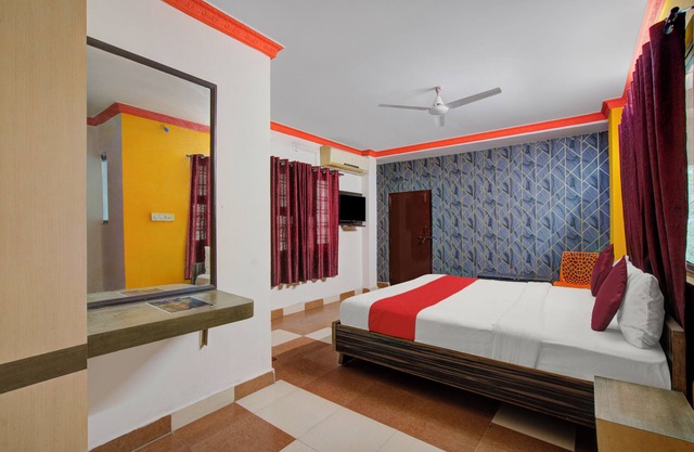 iROOMZ Hotel Silver Moon