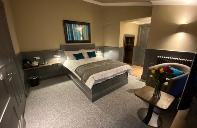 Irvine Guest House