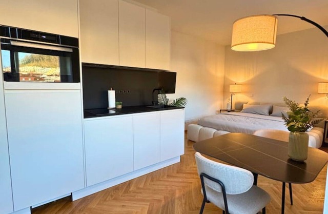 Isaak Apartment Löwenbau E2-W05