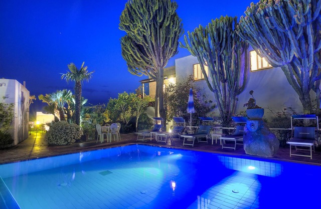 Ischia Hotel Imperamare, Breathtaking View in the Bay of Citara, 2 Rooms