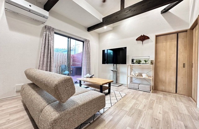 Ishigakijima Villa Free car rental (with round-trip transportation), 1 minute walk from the ocean