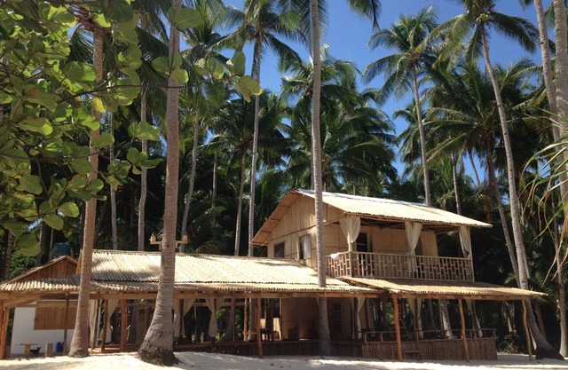 Isla Expeditions