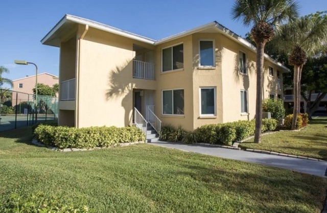 Island Living - Tierra Verde Condo