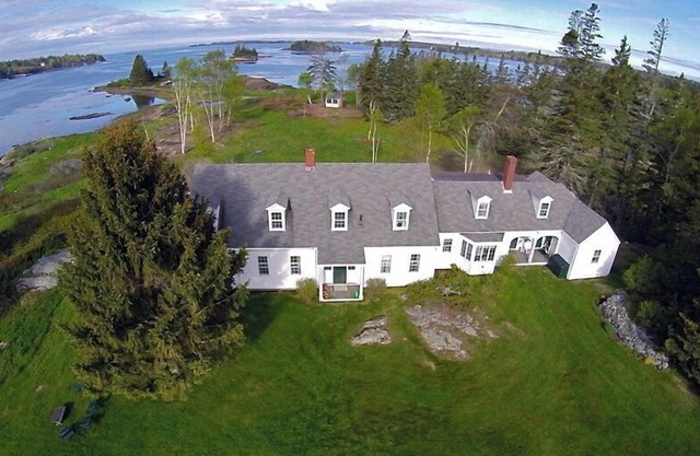 Island Waterfront Home, Maine