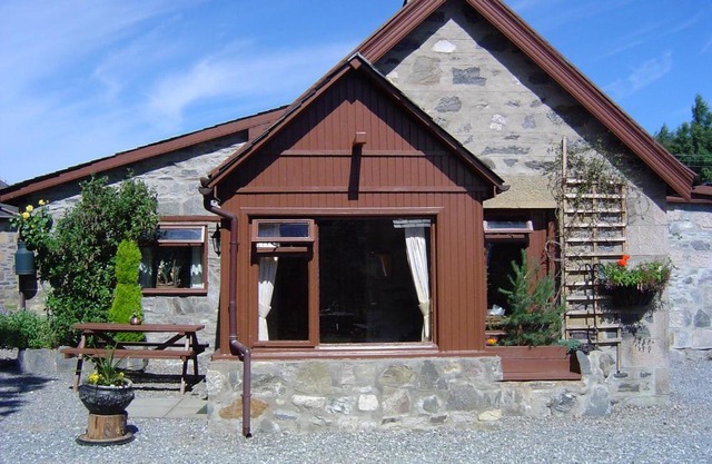 Islay Cottage, Meadowside, Kincraig, near Kingussie