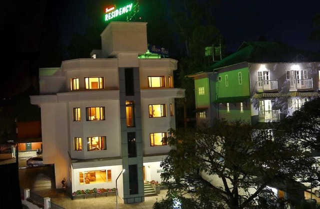 Issacs Residency