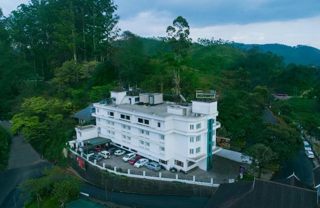 Issacs Residency