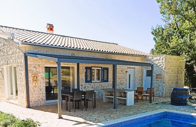 Istria's charm, vacation home between Pula and Rovinij