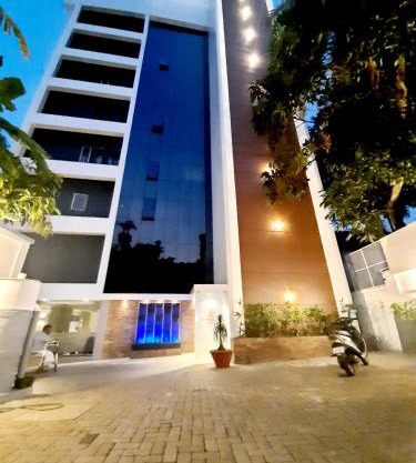 Iswarya Residency