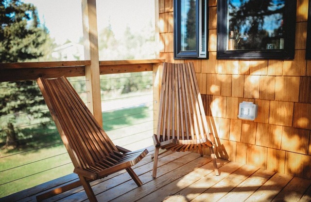 It is a tiny home in the treehouse located in the middle of Fairbanks.