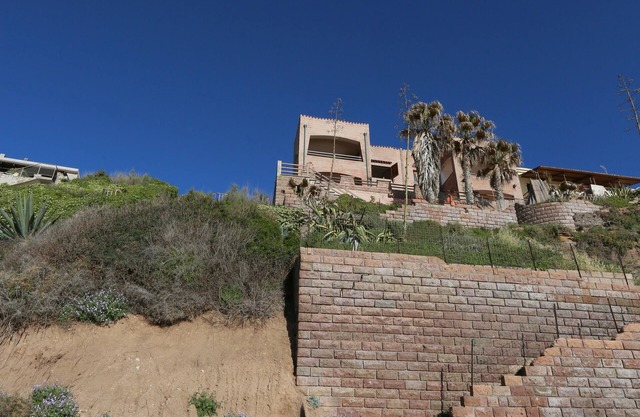 Casa con terraza grande en la SEA