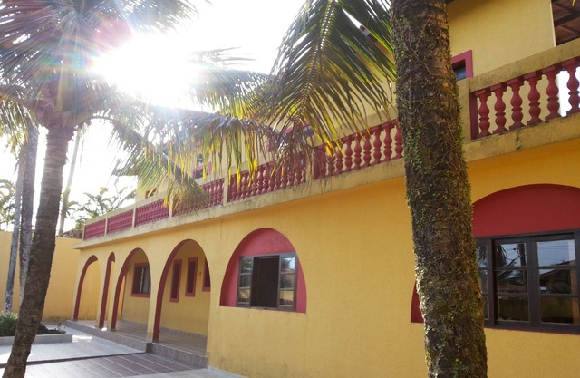 ITANHAÉM - ¡Enorme casa en la mejor y más limpia playa de Litiral Sul!