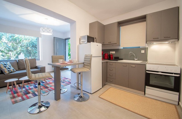Ithaka Deluxe Home