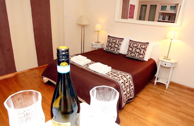 Ithaki Finikoudes Beach Front Apartment, una de las playas más famosas de Chipre