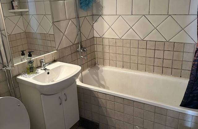 Its a Family Friendly Apartment With Free Wifi in the Middle of City Malmö