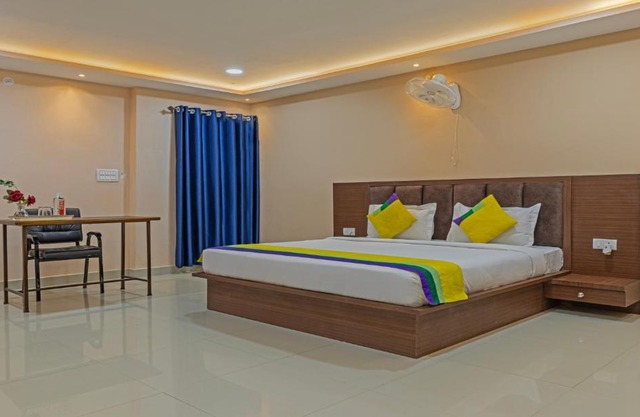 Itsy Hotels Kashi Grand, BHU