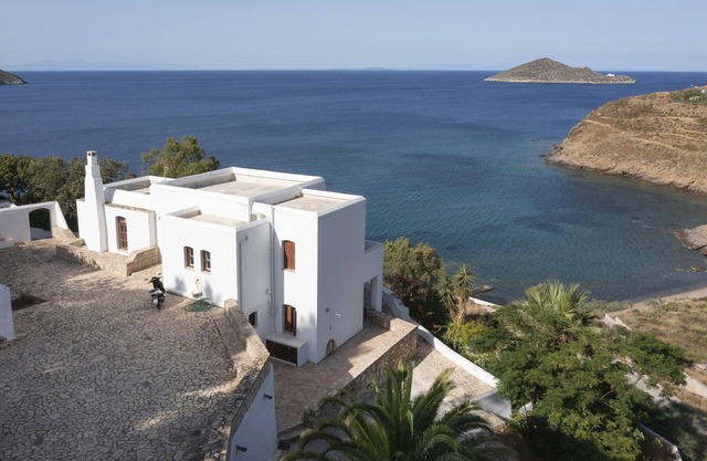 Ivi Beach Front Villa, Leros