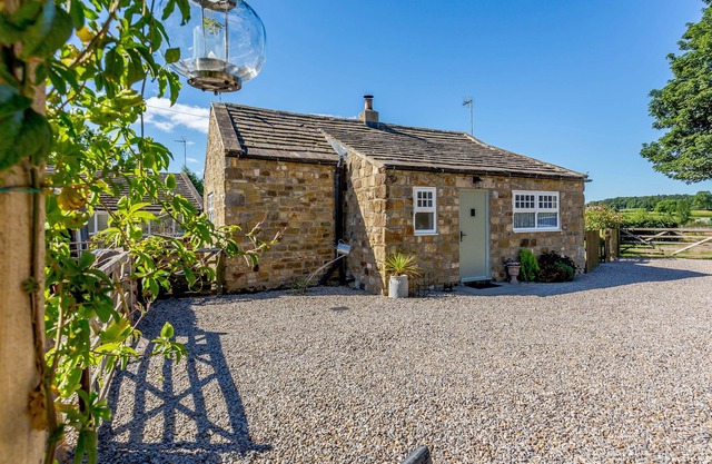 CASA IVY, romántica, con chimenea en Grewelthorpe, Ref 942580