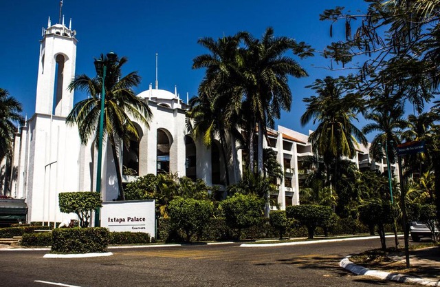 Ixtapa Palace