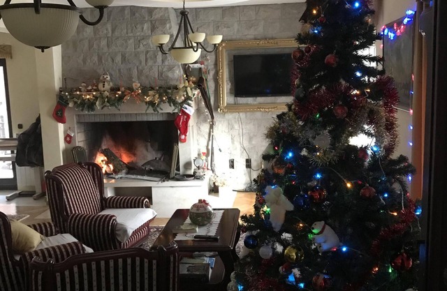 Izdajem trosoban stan u strogom centru Igala