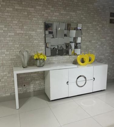 Júlia House