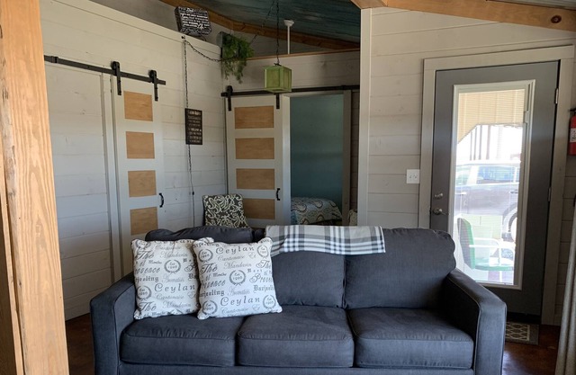 JLO Ranch (Anteriormente Back to Back J Ranch Getaway)