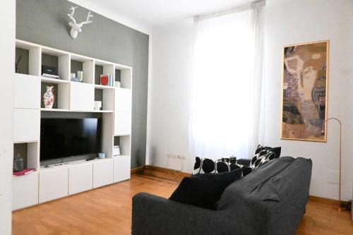 J03 - Jesi, elegante trilocale vicino al centro