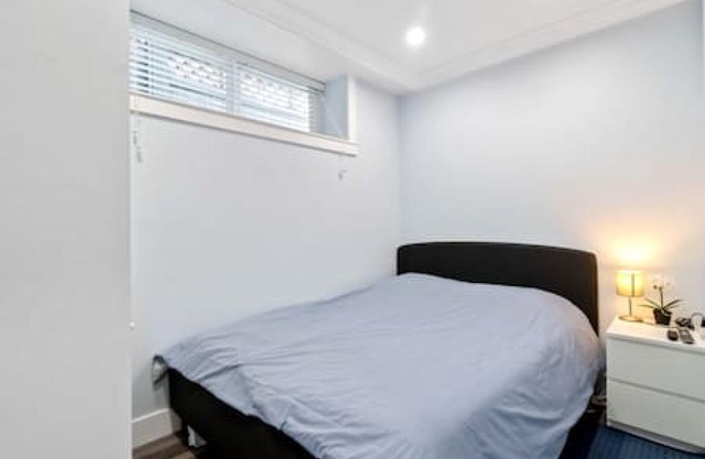 Jack's AirBnB · Sunrise Village 1 BR, 1 BA