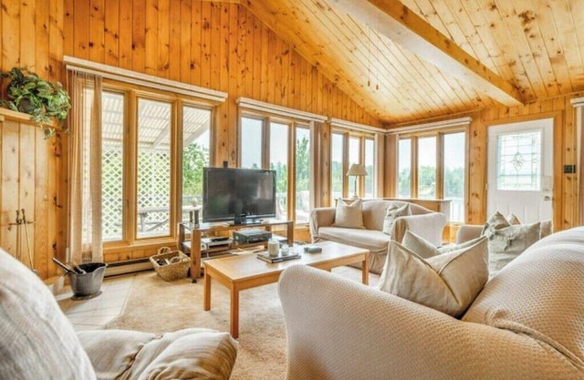 Jack's Lake Retreat - Perfect for multi-families!