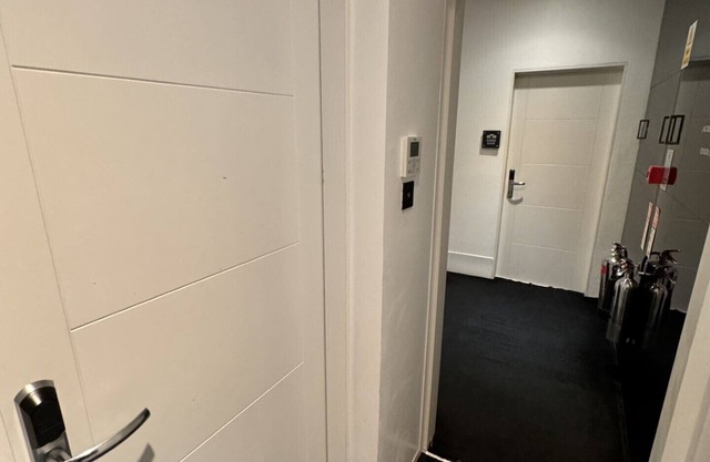 Suite-Económico-Baño Privado-Balcón-Jacobson Suite