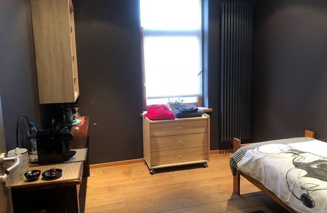 JACQUES BREL ROOM B&B IKEJIME LISSEWEGE