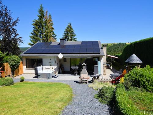 Jacuzzi Retreat, Ardennes