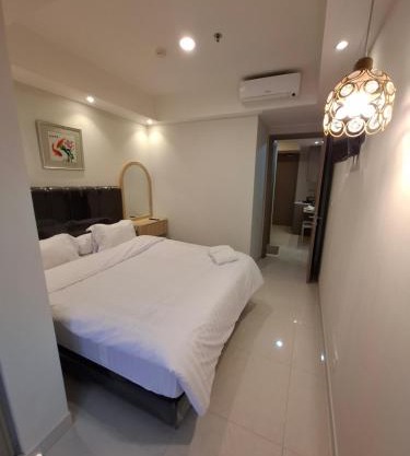 Jakarta goldcoast seaview apartment
