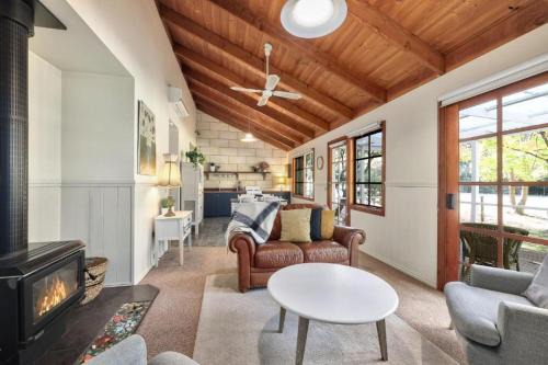 Jamieson Cottages - All Four