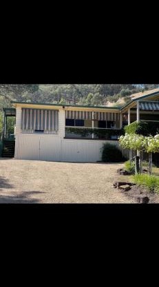 Jamieson Lake Home