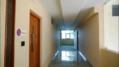 Janani Building - Silver