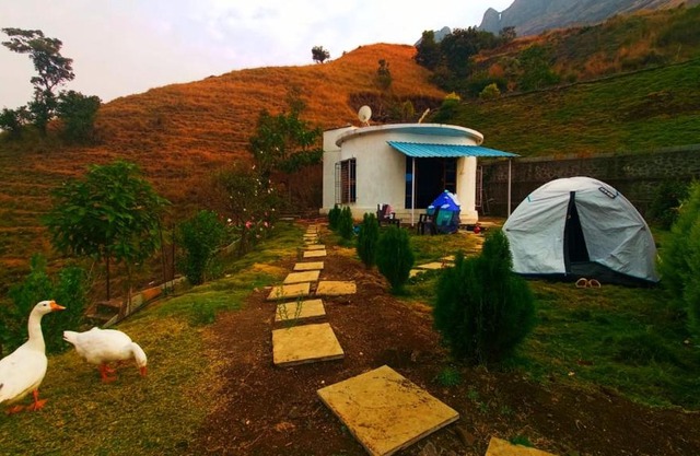 Jandyal Farm House