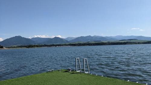 Jane's - Cozy Lakeside Studio