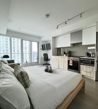 Jarvis Apartment