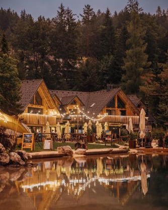 JASNA NATUR Resort by the lake