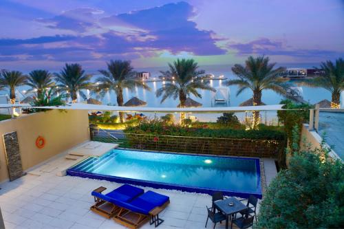 Jaw Resort & Spa