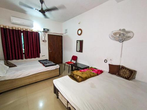 Jay Kuber Home stays