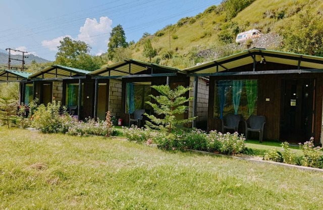 Jayara Resort And Cafe