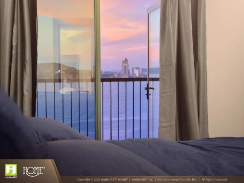 JaydenART Home at Bay Suites